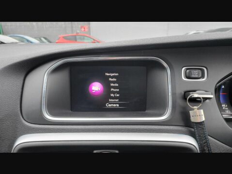 Volvo V40 T3 R-DESIGN PRO 39