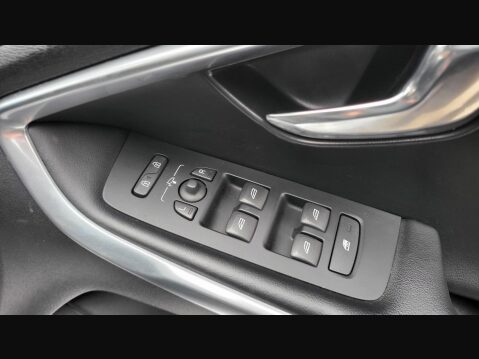 Volvo V40 T3 R-DESIGN PRO 38