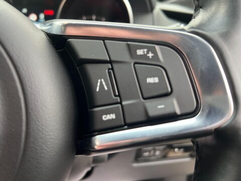 Jaguar F-Pace R-SPORT AWD 22