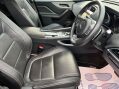 Jaguar F-Pace R-SPORT AWD 16