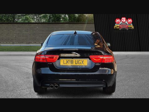 Jaguar XE D R-SPORT AWD 6