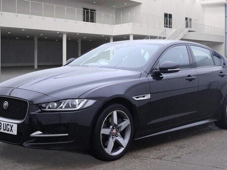 Jaguar XE D R-SPORT AWD