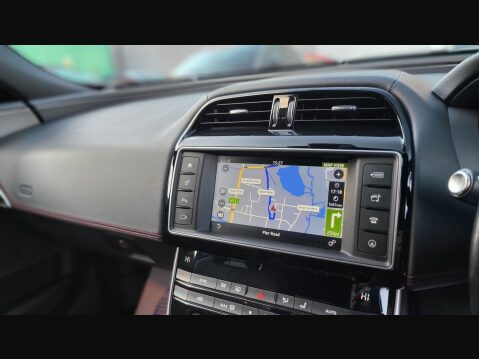 Jaguar XE D R-SPORT AWD 21