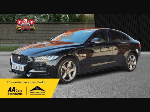 Jaguar XE D R-SPORT AWD 1