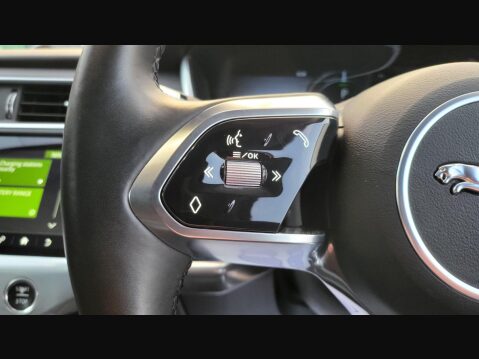 Jaguar I-Pace SE 27