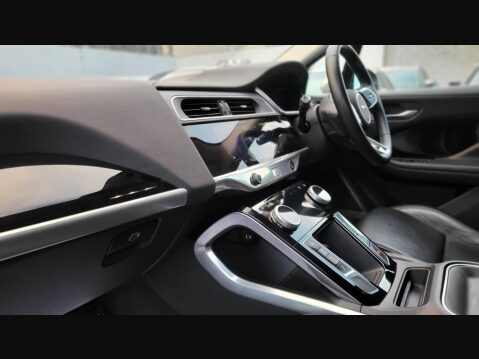 Jaguar I-Pace SE 15