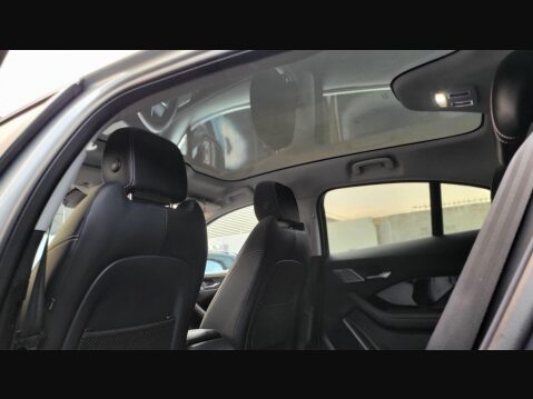 Jaguar I-Pace SE 36