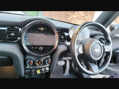 Mini Hatch COOPER S LEVEL 2 16