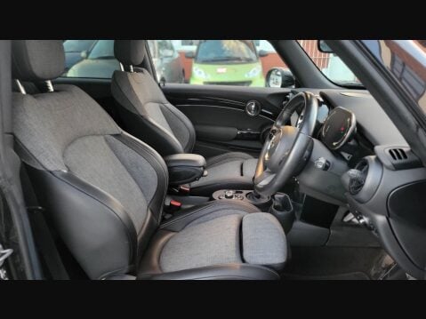 Mini Hatch COOPER S LEVEL 2 18