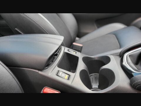 Nissan Qashqai DIG-T TEKNA 13