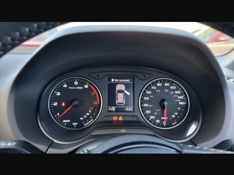 Audi Q2 TFSI S LINE 26