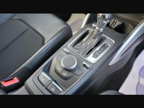 Audi Q2 TFSI S LINE 13