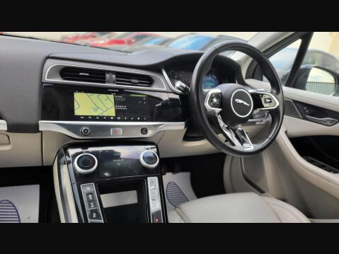 Jaguar I-Pace SE 13