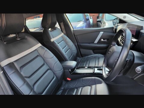 Citroen C4 PURETECH SHINE PLUS S/S EAT8 16