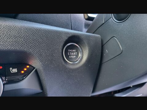 Citroen C4 PURETECH SHINE PLUS S/S EAT8 25