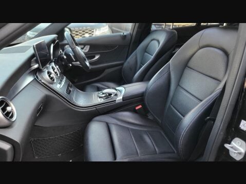 Mercedes-Benz C Class C200 AMG LINE PREMIUM PLUS 33