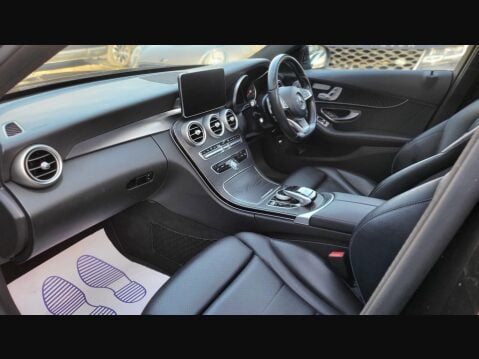 Mercedes-Benz C Class C200 AMG LINE PREMIUM PLUS 3