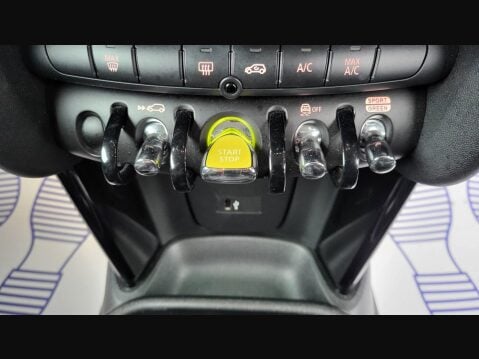 Mini Hatch COOPER S LEVEL 1 12