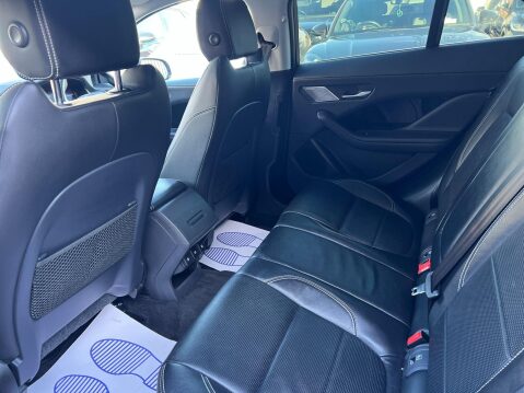 Jaguar I-Pace SE 18