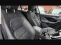 Jaguar I-Pace SE 15