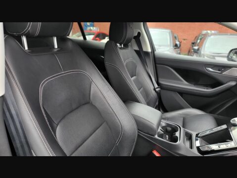 Jaguar I-Pace SE 15