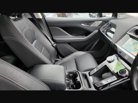 Jaguar I-Pace SE 17