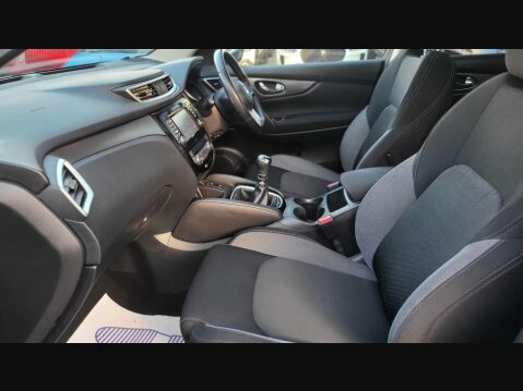 Nissan Qashqai N-CONNECTA DIG-T 2