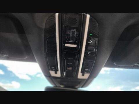 Porsche Cayenne V6 29