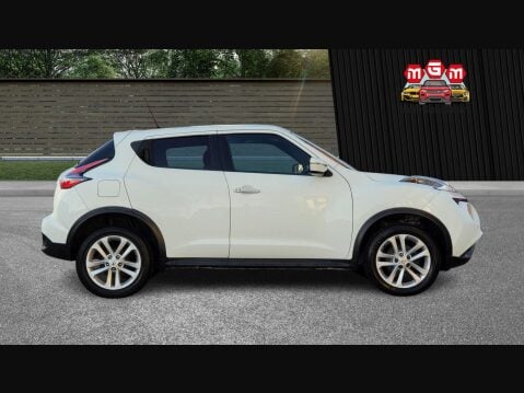 Nissan Juke N-CONNECTA DIG-T 9