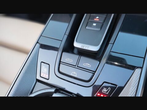 Porsche 911 CARRERA 4S 36