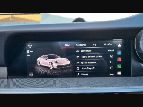 Porsche 911 CARRERA 4S 38