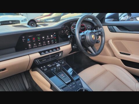Porsche 911 CARRERA 4S 20