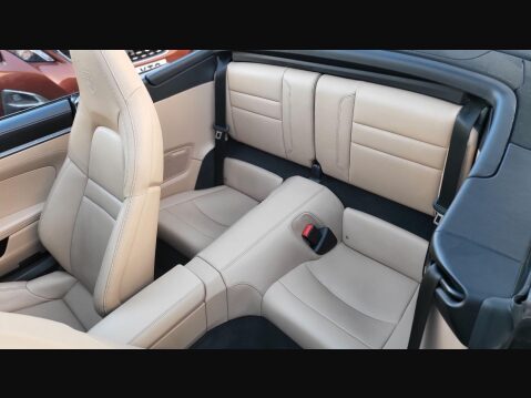 Porsche 911 CARRERA 4S 26