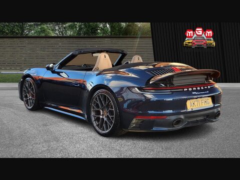 Porsche 911 CARRERA 4S 11