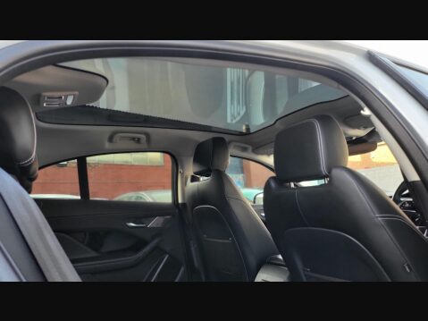 Jaguar I-Pace SE 23
