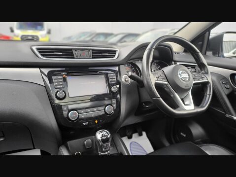 Nissan Qashqai TEKNA DIG-T 13