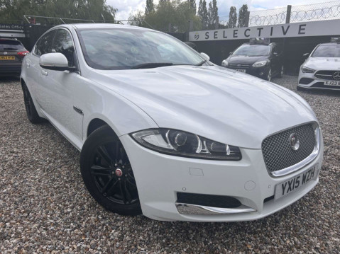 Jaguar XF D LUXURY 1