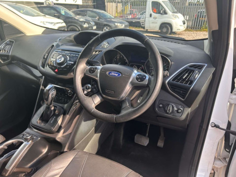 Ford Kuga TITANIUM X 11