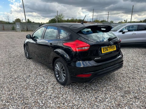 Ford Focus 1.5 Focus ST-Line TDCi Auto 5dr 8