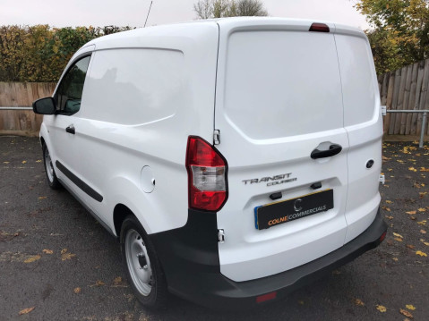 Ford Transit Courier BASE TDCI 7