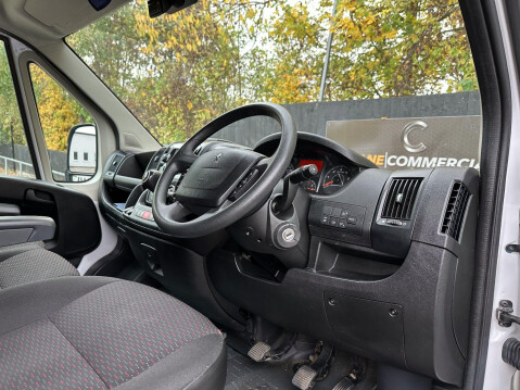 Peugeot Boxer BLUEHDI 333 L1H1 PROFESSIONAL W/V 16