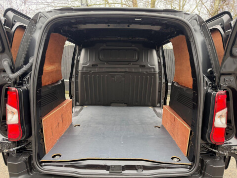Toyota Proace City L1 ACTIVE 32