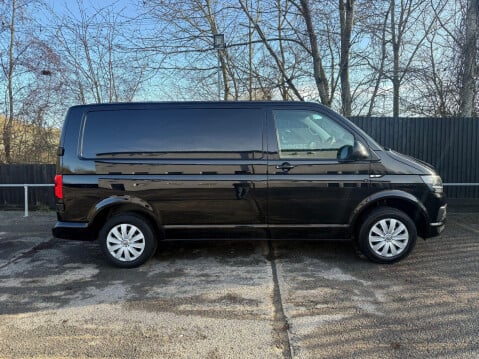 Volkswagen Transporter T28 TDI P/V TRENDLINE BMT 11