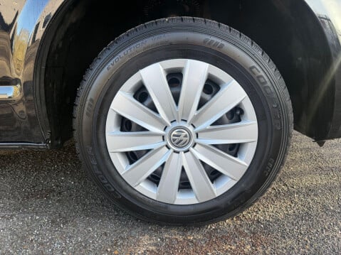 Volkswagen Transporter T28 TDI P/V TRENDLINE BMT 14