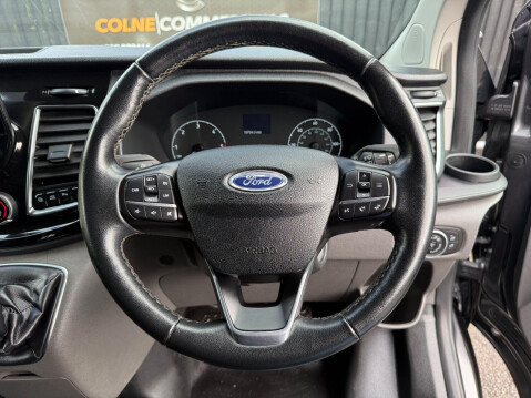 Ford Transit Custom 300 LIMITED P/V ECOBLUE 18