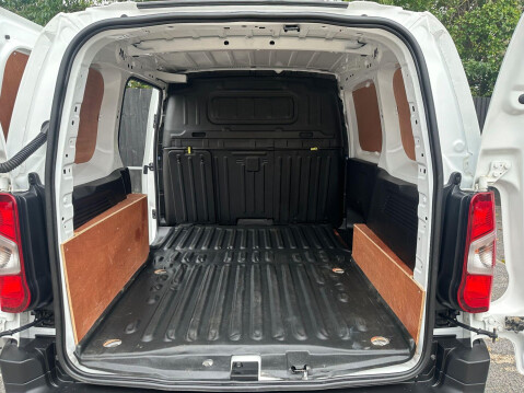Peugeot Partner BLUEHDI PROFESSIONAL L1 35