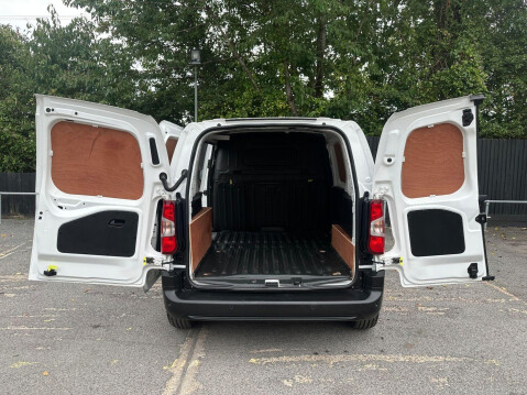 Peugeot Partner BLUEHDI PROFESSIONAL L1 36