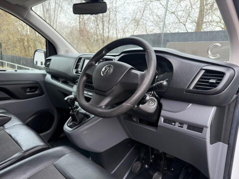 Vauxhall Vivaro L2H1 2900 SPORTIVE S/S 9