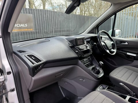 Ford Transit Connect 200 LIMITED TDCI 19