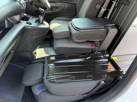 Peugeot Partner BLUEHDI PROFESSIONAL L1 26